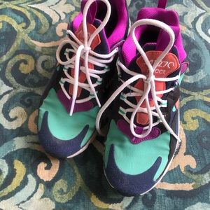 shoes size 4 girls woman 5.5